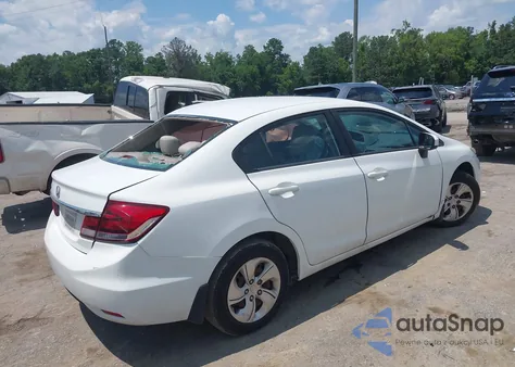 2015 Honda Civic Lx z USA, uszkodzony, nr VIN 19XFB2F52FE292530